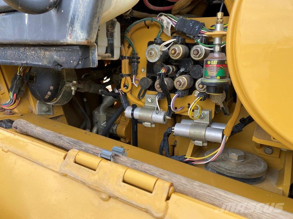 CAT 953 C . Pás Carregadoras de rastos