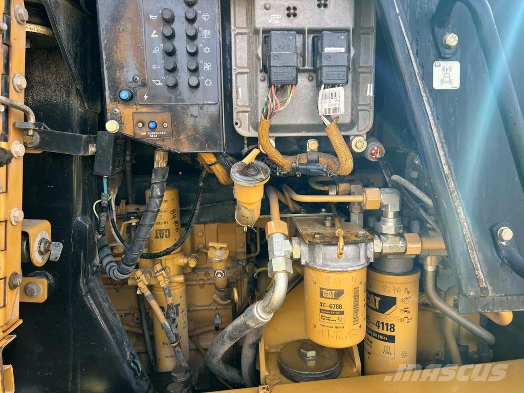 CAT 953 C . Pás Carregadoras de rastos