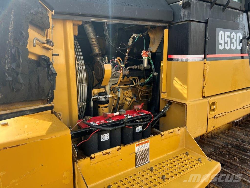 CAT 953 C . Roomiklaadurid