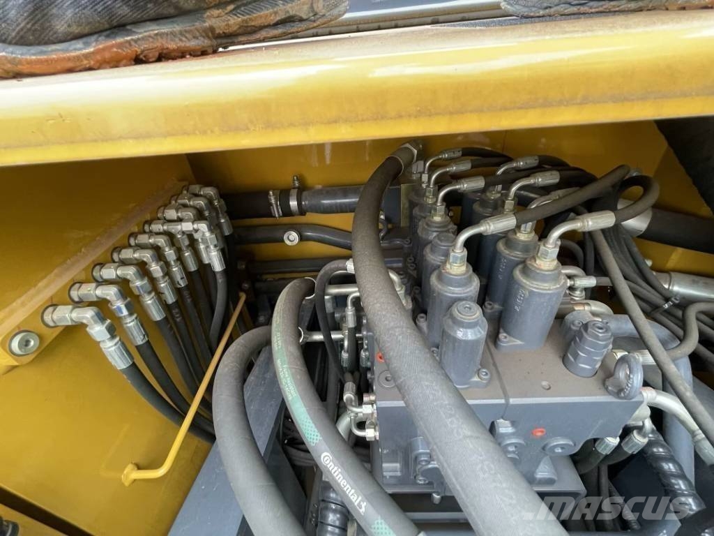 XCMG XE 200 DA Vikšriniai ekskavatoriai