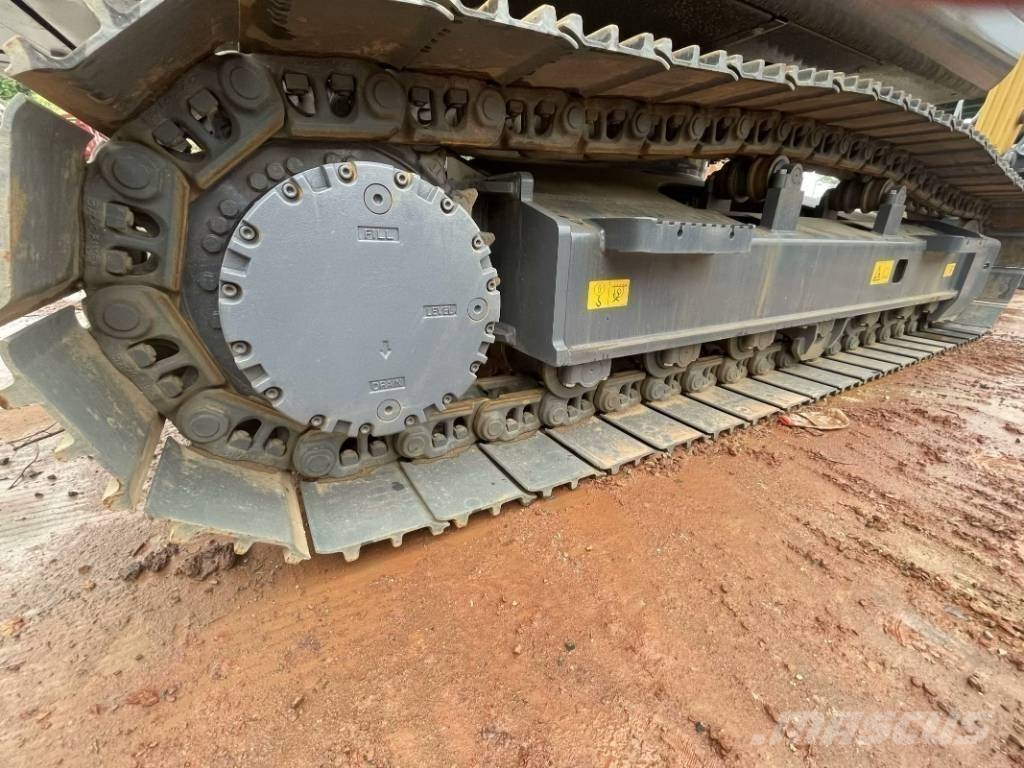 XCMG XE 200 DA Vikšriniai ekskavatoriai