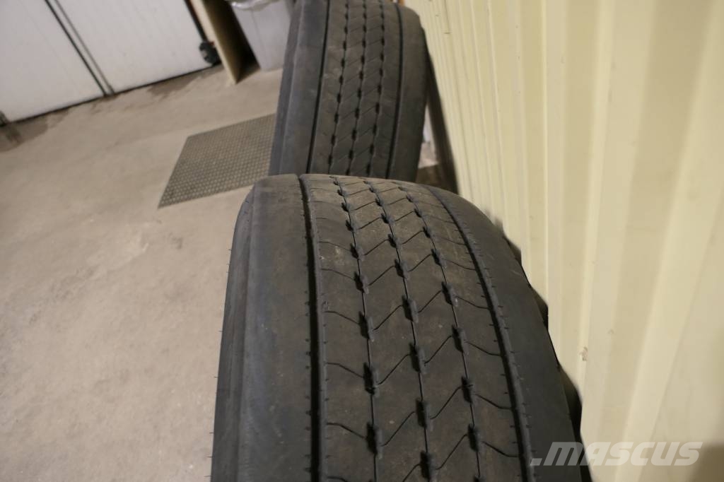 Alcoa Dura Bright Goodyear 385/55R22,5 Gume, kotači i naplatci