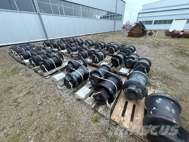 CAT 6020 track roller NEW Гусениці