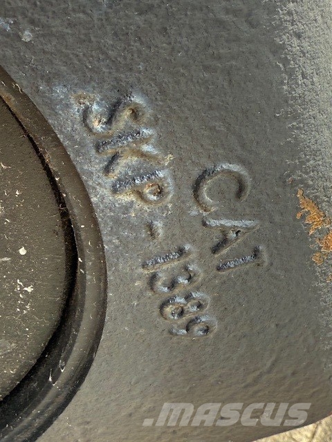CAT 6020 track roller NEW Гусениці