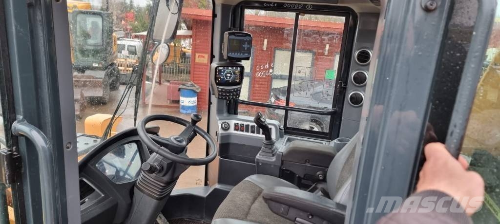 Hyundai HL 970 لوادر بعجل