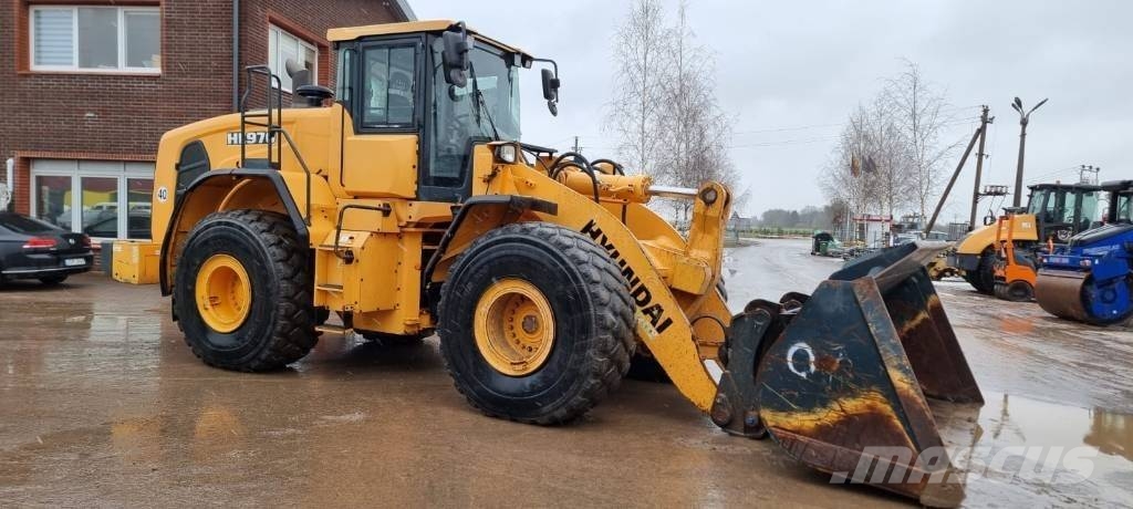 Hyundai HL 970 لوادر بعجل