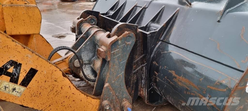 Hyundai HL 970 لوادر بعجل