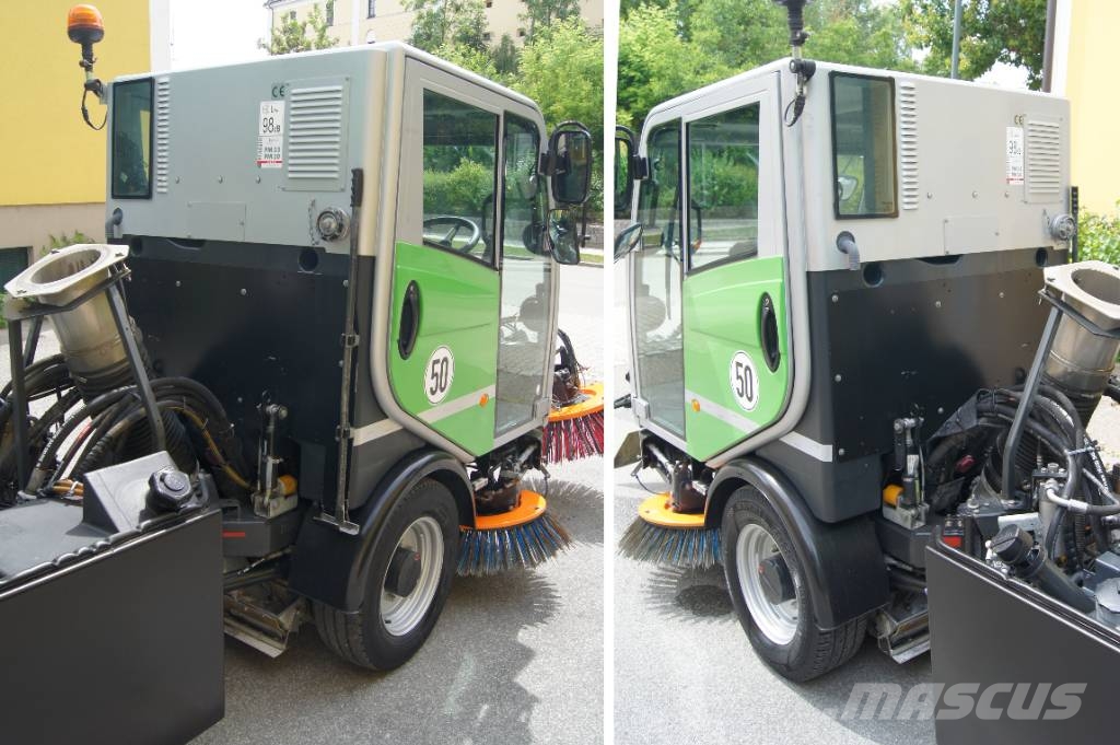 Bucher CityCat 2020 / Euro6 / L + R Kehrmaschine Utcaseprő teherautók