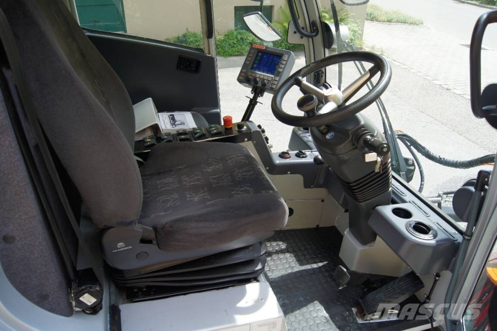 Bucher CityCat 2020 / Euro6 / L + R Kehrmaschine Utcaseprő teherautók