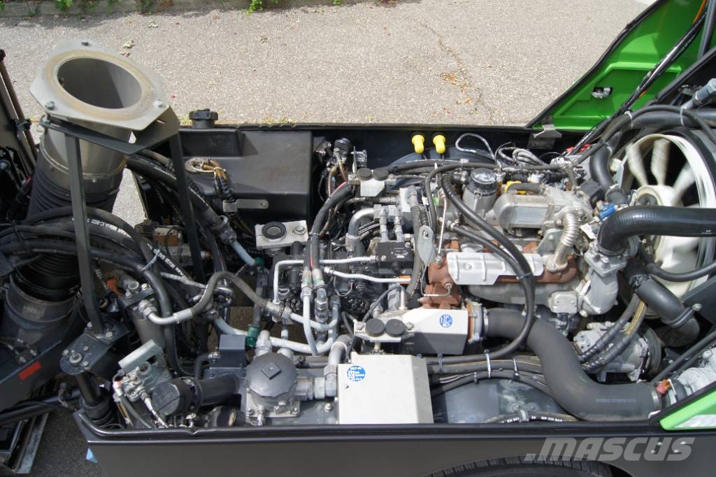 Bucher CityCat 2020 / Euro6 / L + R Kehrmaschine Utcaseprő teherautók