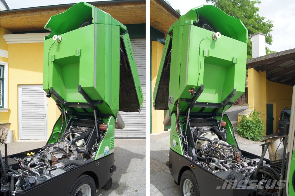 Bucher CityCat 2020 / Euro6 / L + R Kehrmaschine Utcaseprő teherautók