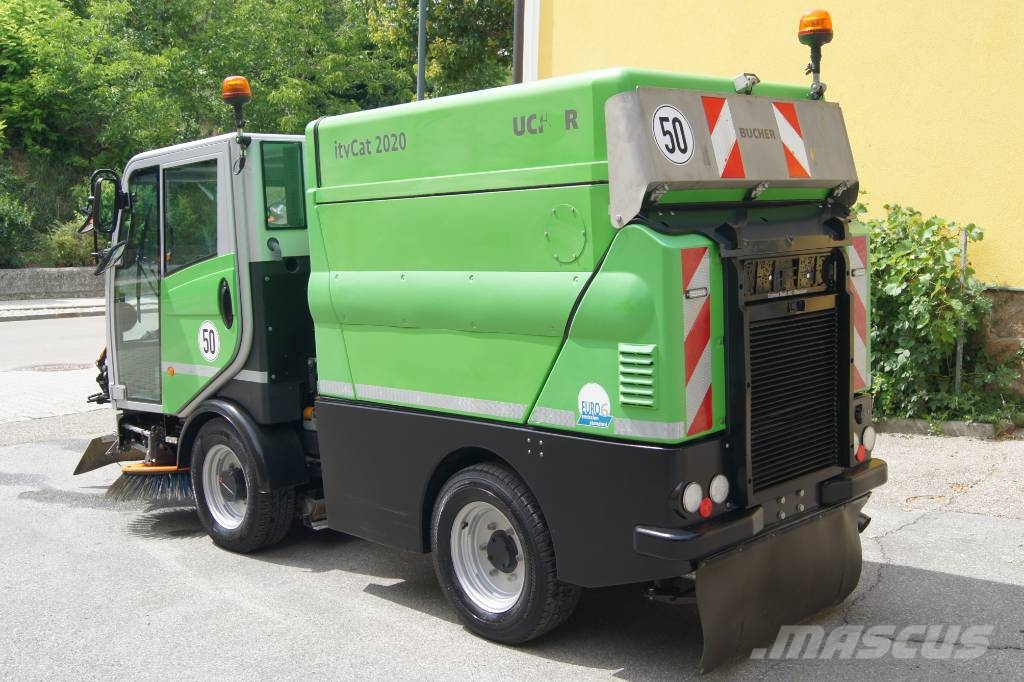 Bucher CityCat 2020 / Euro6 / L + R Kehrmaschine Utcaseprő teherautók