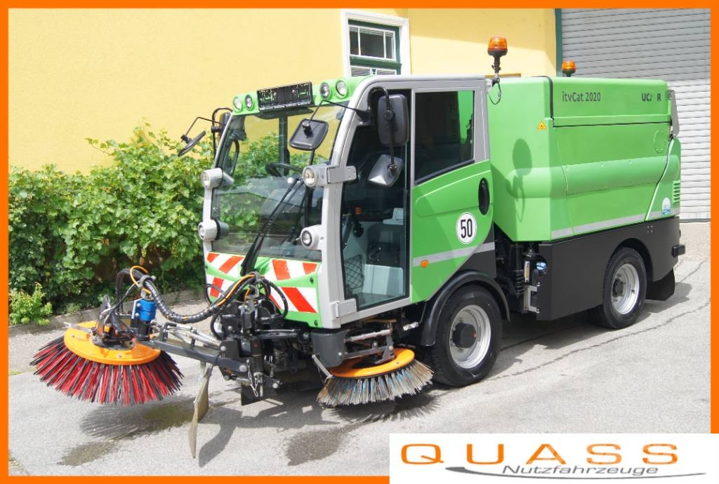 Bucher CityCat 2020 / Euro6 / L + R Kehrmaschine Utcaseprő teherautók