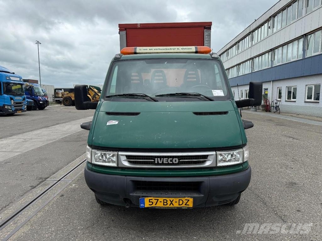 Iveco Daily 40C17 + 1-axle BUNK TRAILER - BOX 6,99 METER Muu