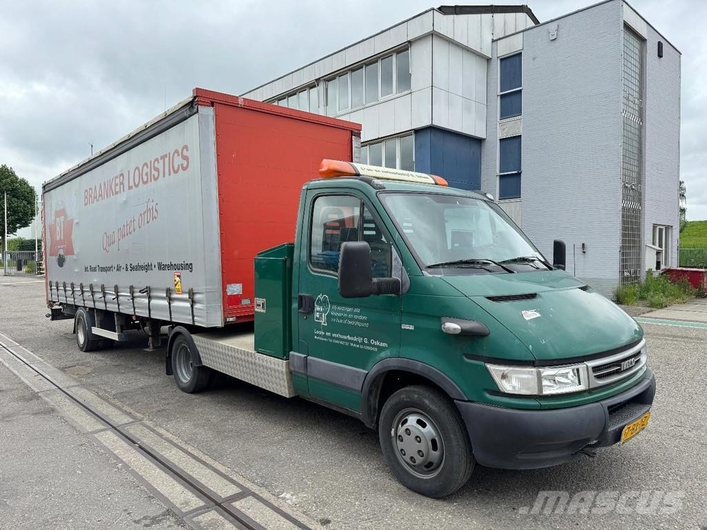 Iveco Daily 40C17 + 1-axle BUNK TRAILER - BOX 6,99 METER Muu