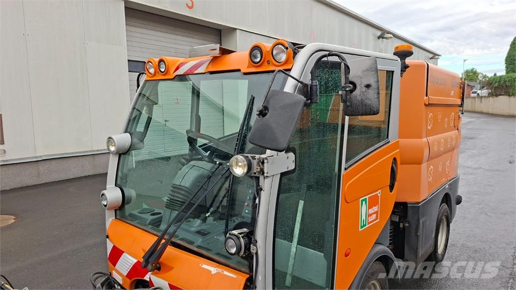 Bucher CITYCAT 2020 - 40 + SYPAČ BUCHER TRACON R + SIMED Stavebnictví - ostatní