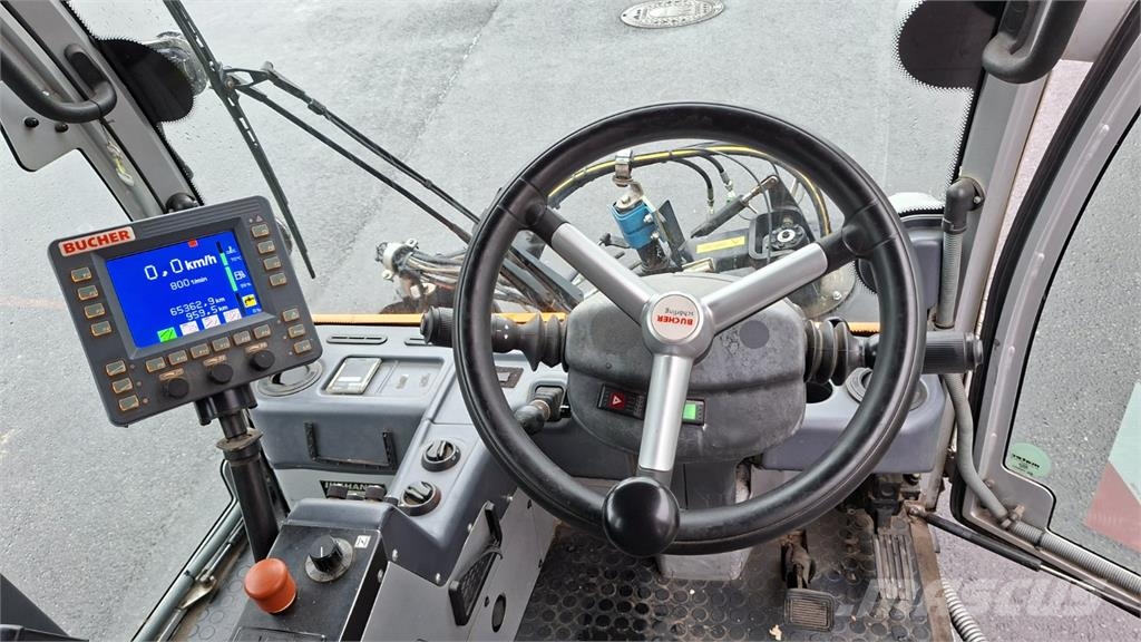 Bucher CITYCAT 2020 - 40 + SYPAČ BUCHER TRACON R + SIMED Stavebnictví - ostatní