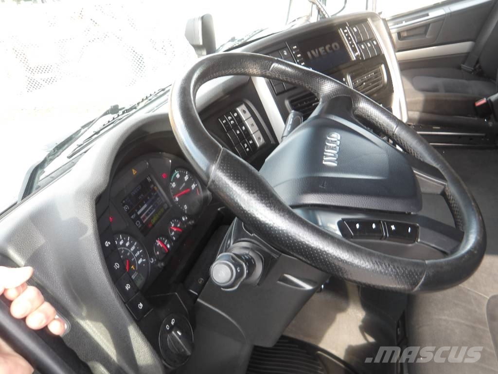 Iveco AS 440 ST/P LNG Седельные тягачи