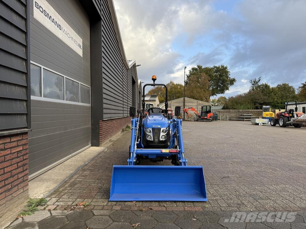 Solis 20 4WD minitractor agribanden met frontlader / voo Traktori