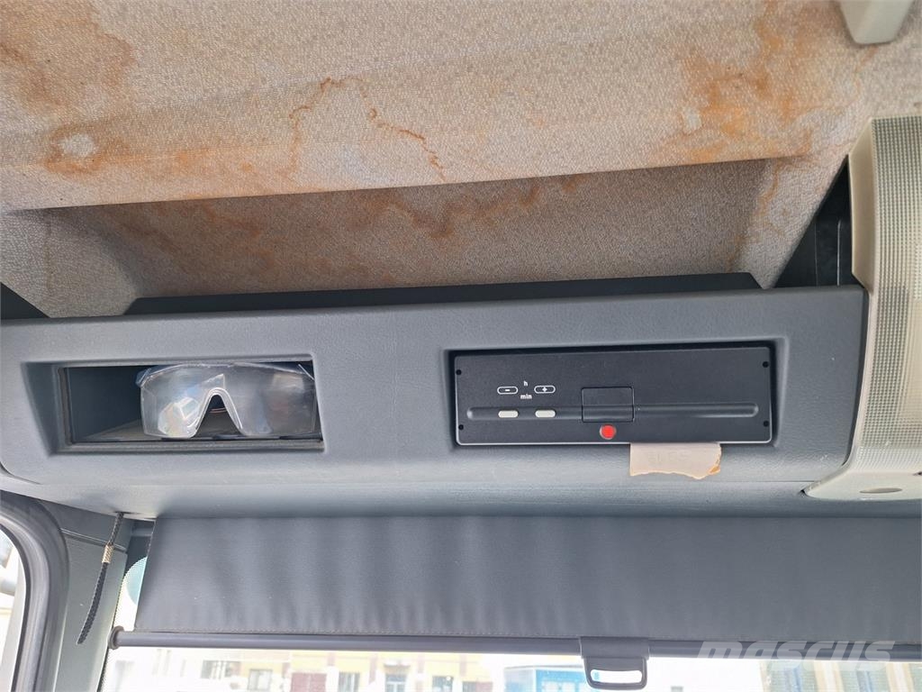 MAN TGA 33.400 6X4 + KCP 38 ZX170 Camiones con chasís y cabina