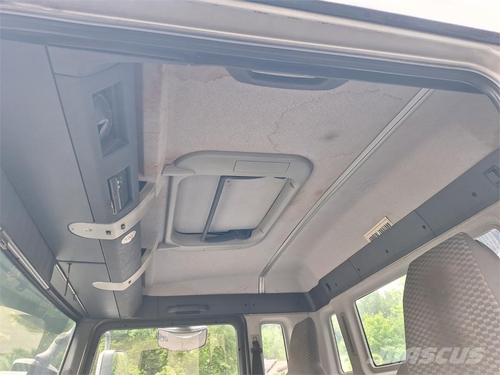 MAN TGA 33.400 6X4 + KCP 38 ZX170 Camiones con chasís y cabina