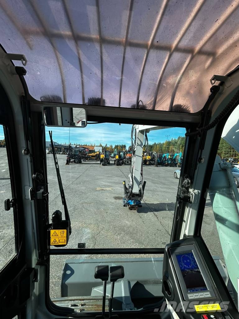 Takeuchi TB 2150 R / Pyörittäjä, Pihdit, Rasvari, Lämmitin Telakaivukoneet
