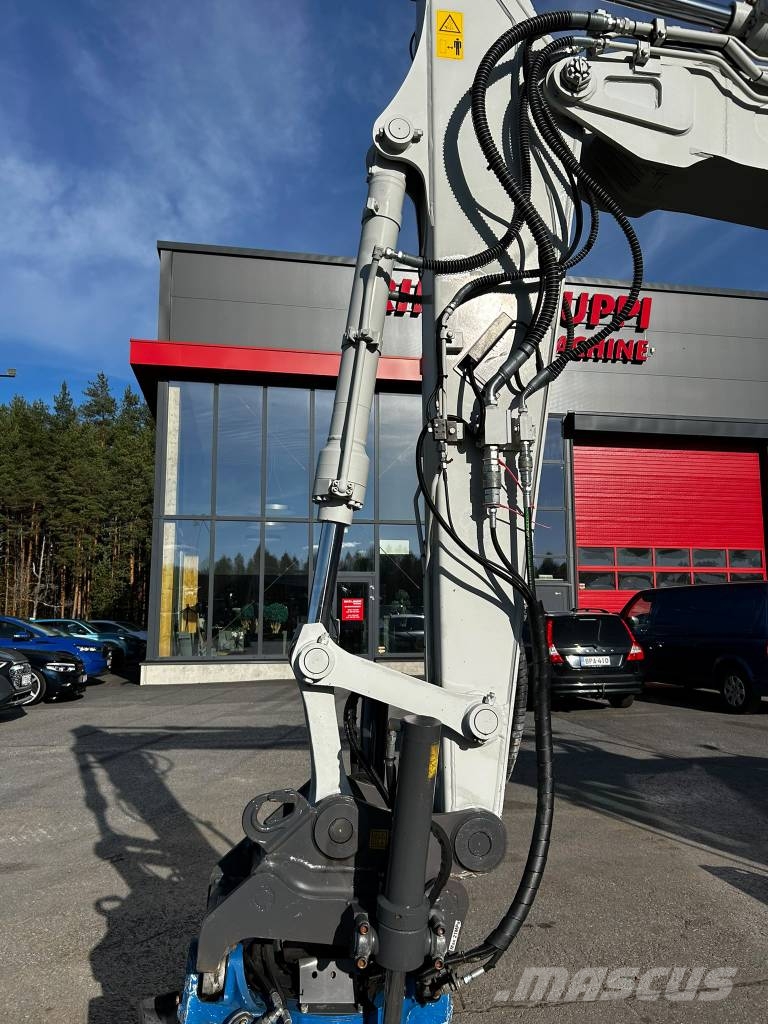 Takeuchi TB 2150 R / Pyörittäjä, Pihdit, Rasvari, Lämmitin Telakaivukoneet