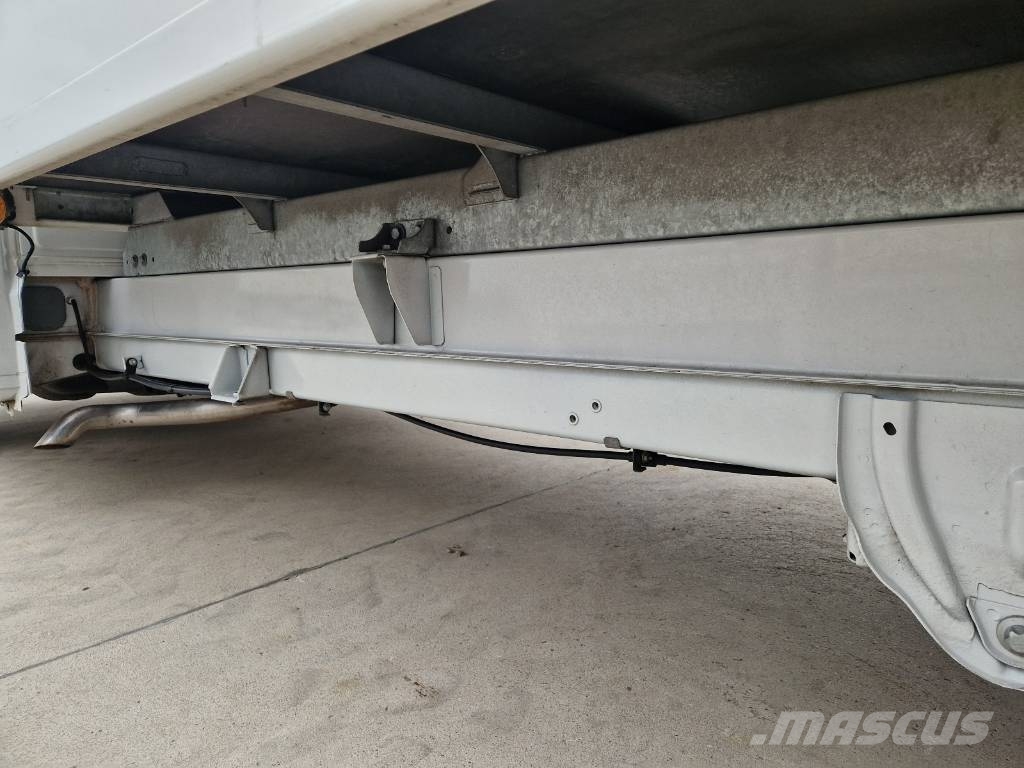 Opel Movano G131 Skříňová nástavba