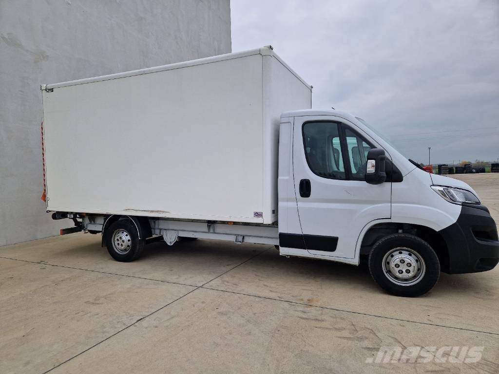 Opel Movano G131 Skříňová nástavba