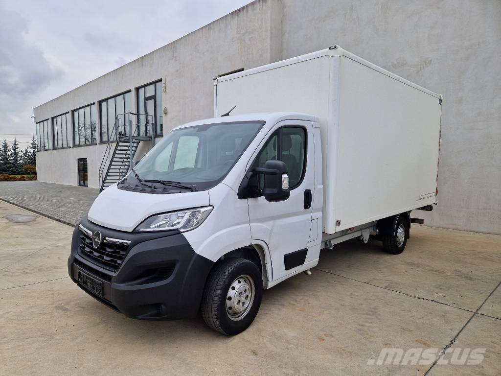 Opel Movano G131 Skříňová nástavba