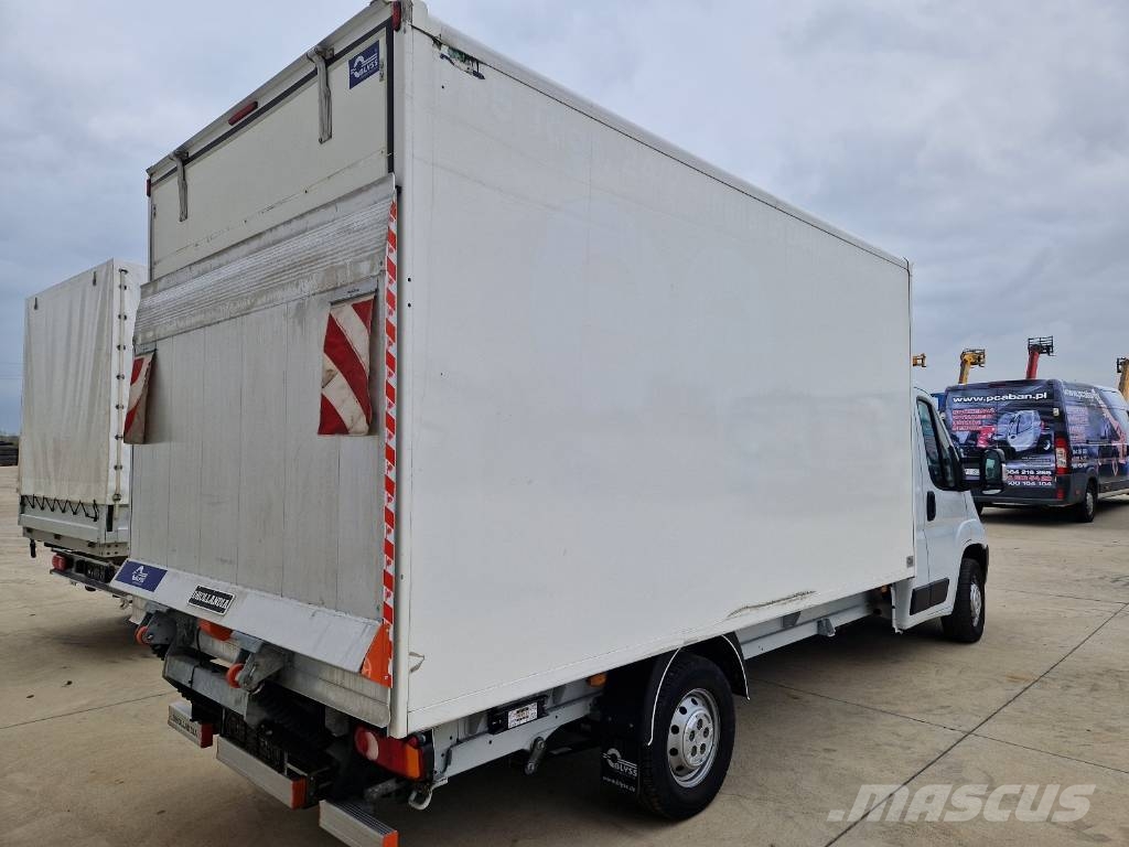Opel Movano G131 Skříňová nástavba