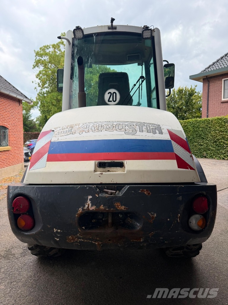 O&K L8.5 Wheel loaders