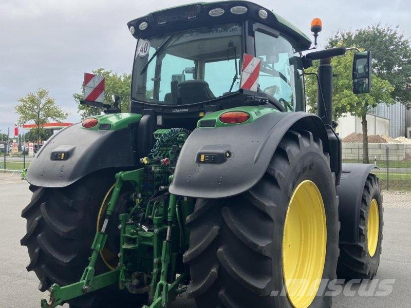 John Deere 6250R Traktoren