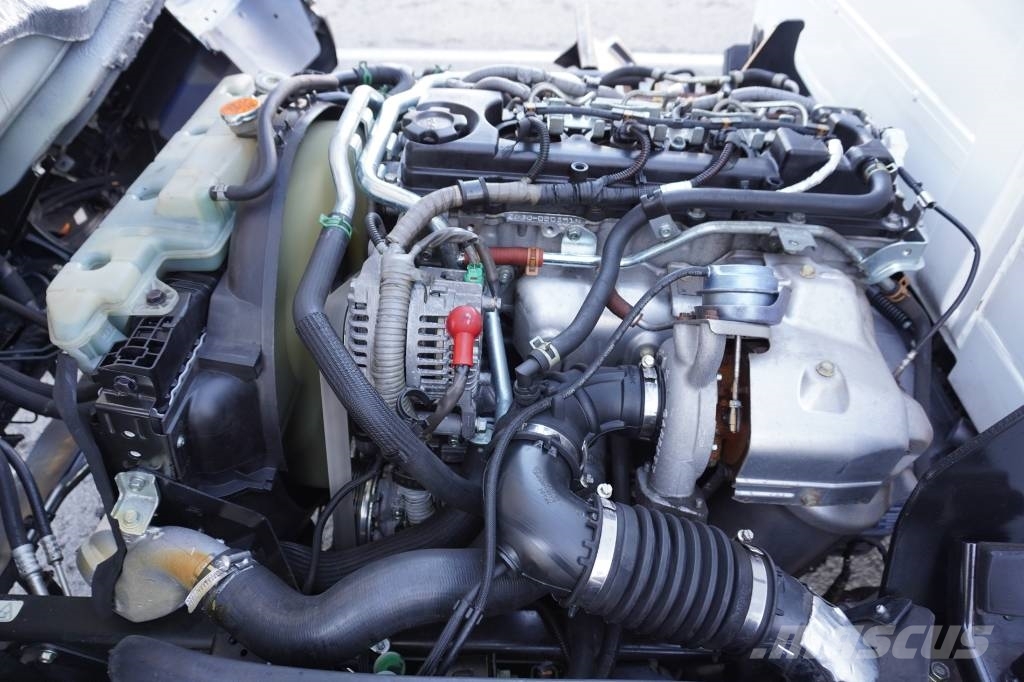Nissan NT400 45.15 CAJA ABIERTA Schuifzeilopbouw