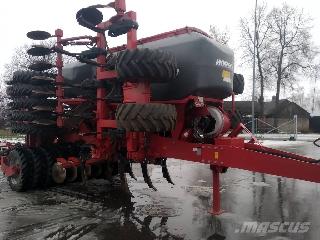 Horsch Focus 6 TD Mechanické sejačky