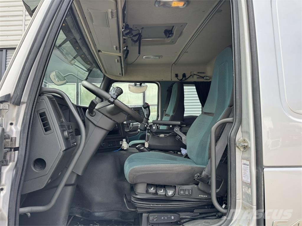 Volvo FMX 8x4 Lastbiler med tip