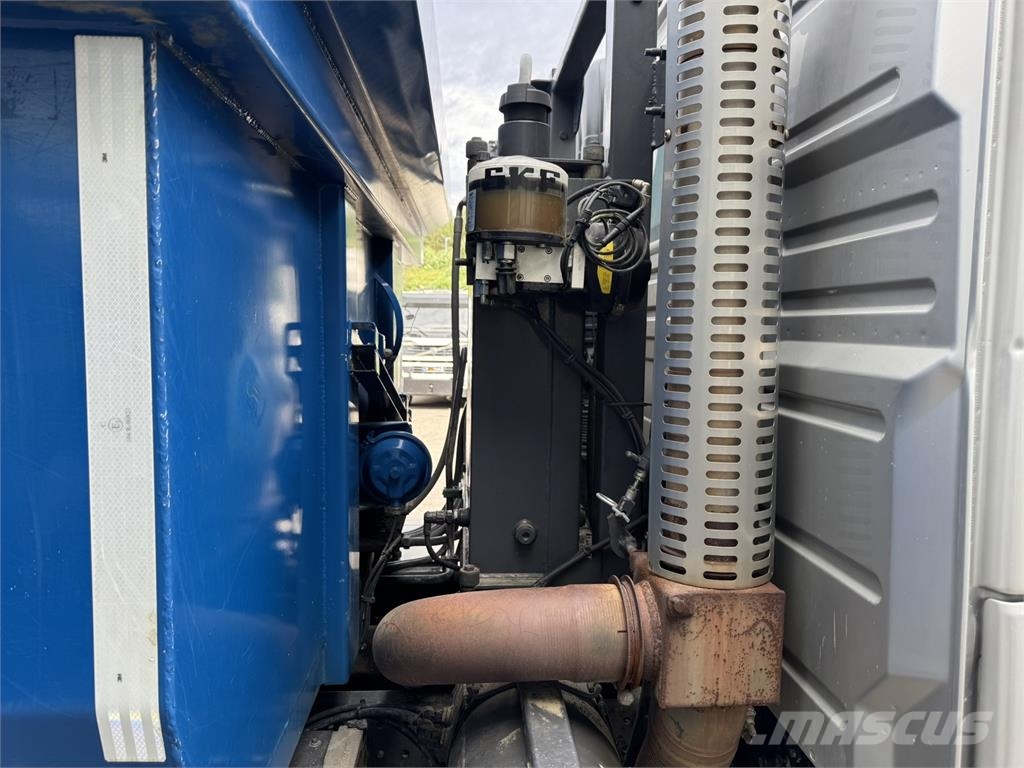 Volvo FMX 8x4 Lastbiler med tip