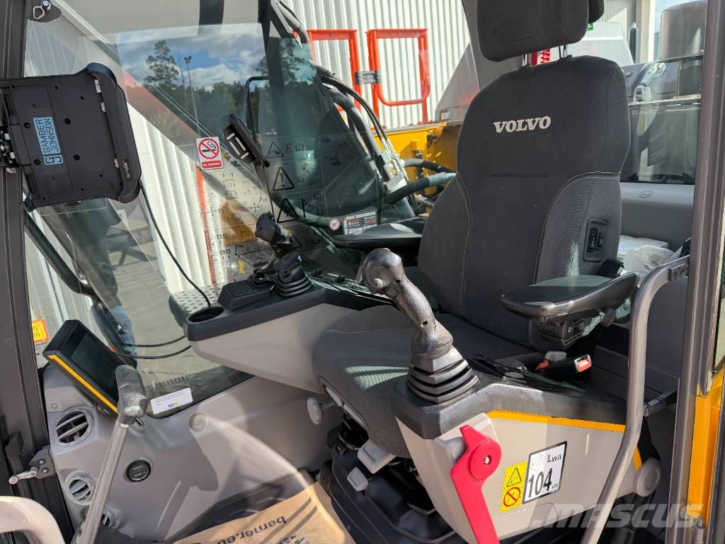 Volvo EC 300 EL Pelle sur chenilles