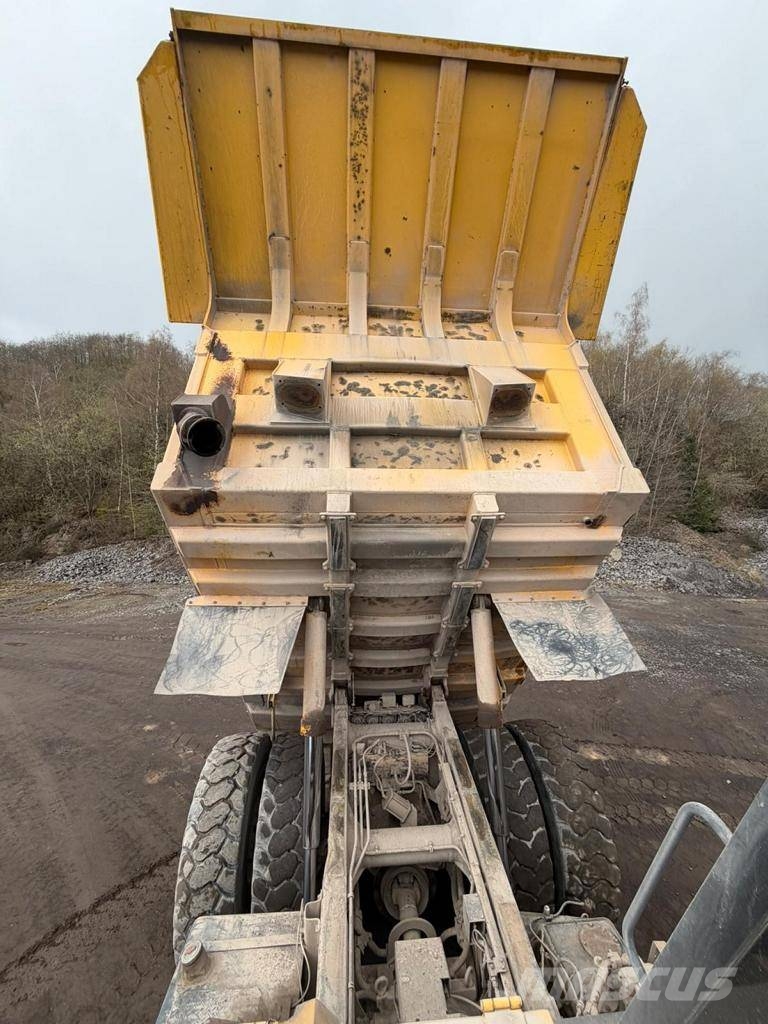 Komatsu HD 405-7 Άκαμπτα Dumper με ανατρεπόμενο κάδο