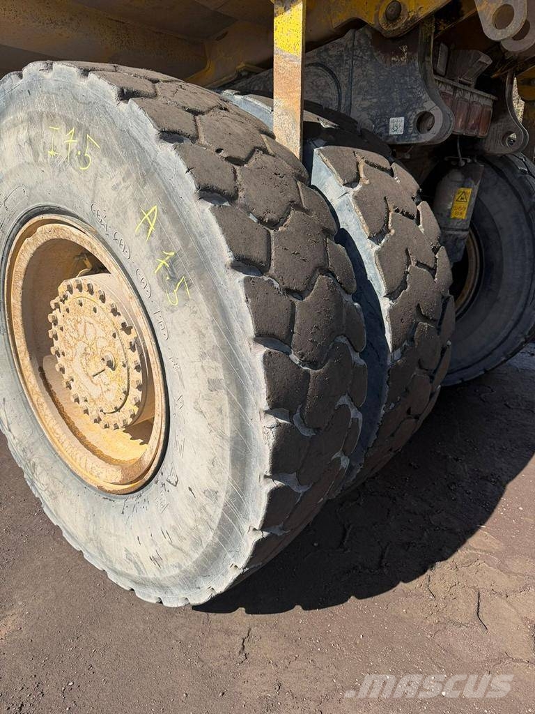 Komatsu HD 405-7 Άκαμπτα Dumper με ανατρεπόμενο κάδο