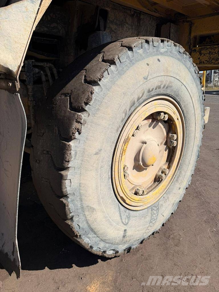 Komatsu HD 405-7 Άκαμπτα Dumper με ανατρεπόμενο κάδο