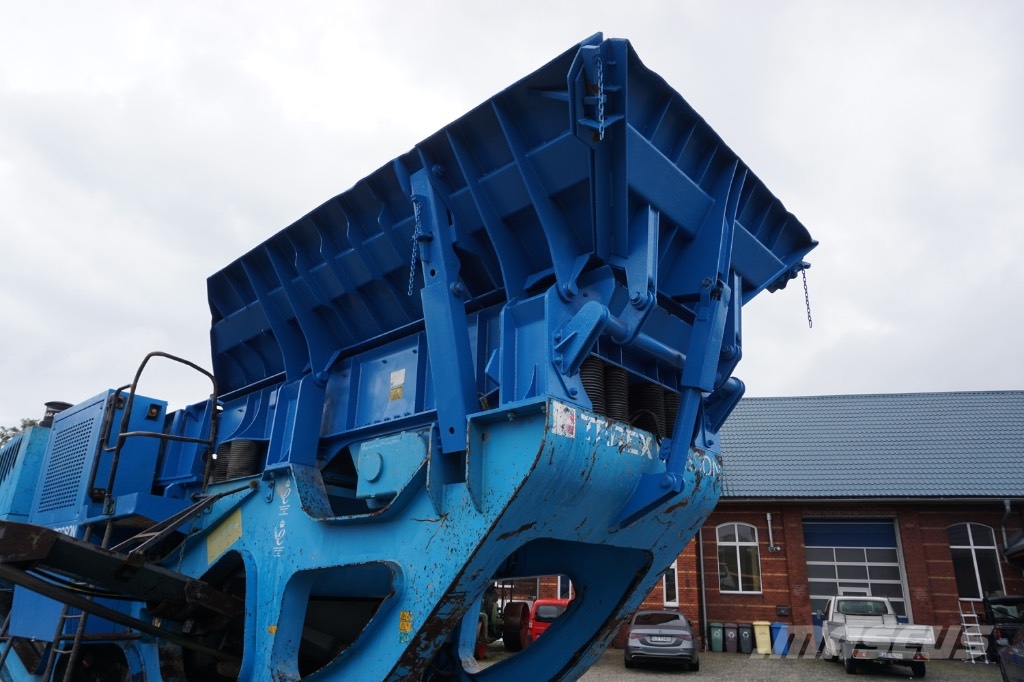 Terex Pegson XR 400 Crushers