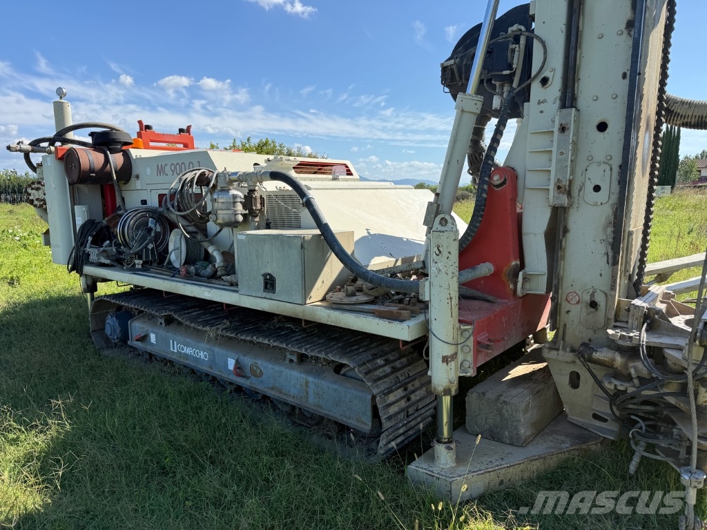 Comacchio MC 900 P1 Kuyu sondaj makinalari