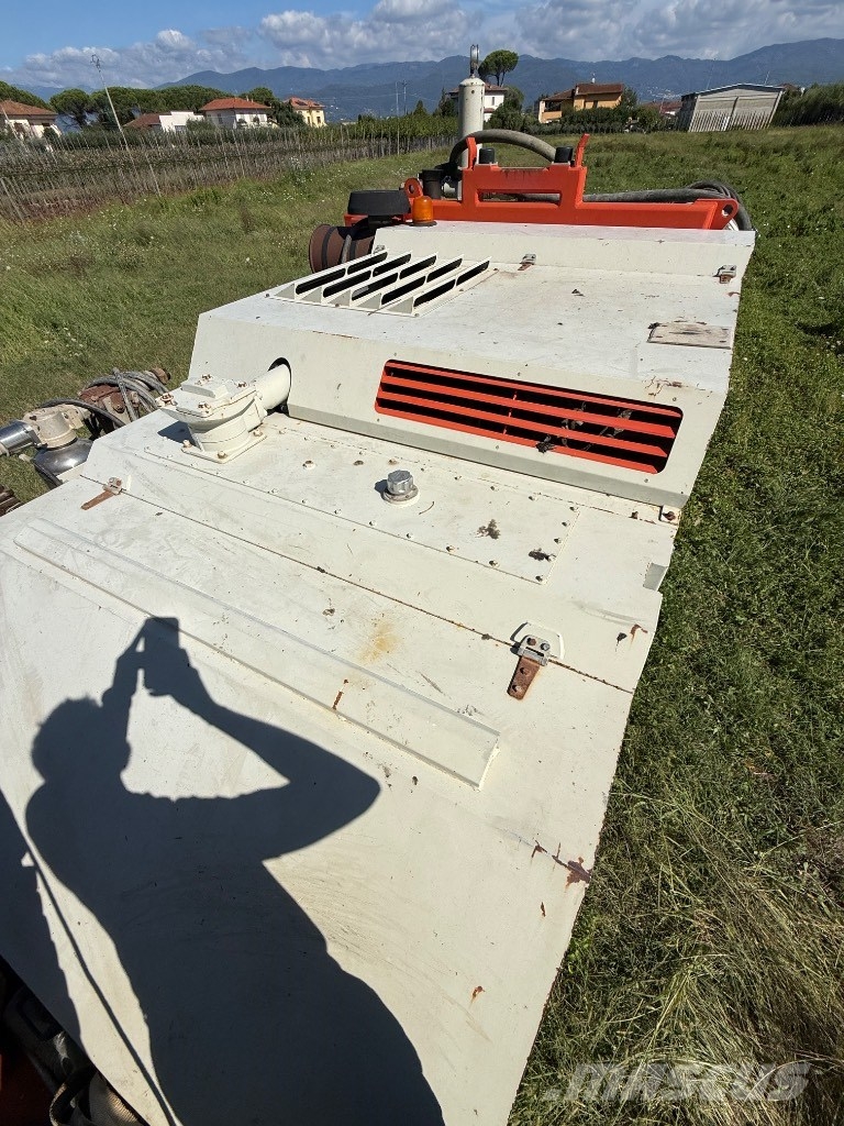Comacchio MC 900 P1 Kuyu sondaj makinalari