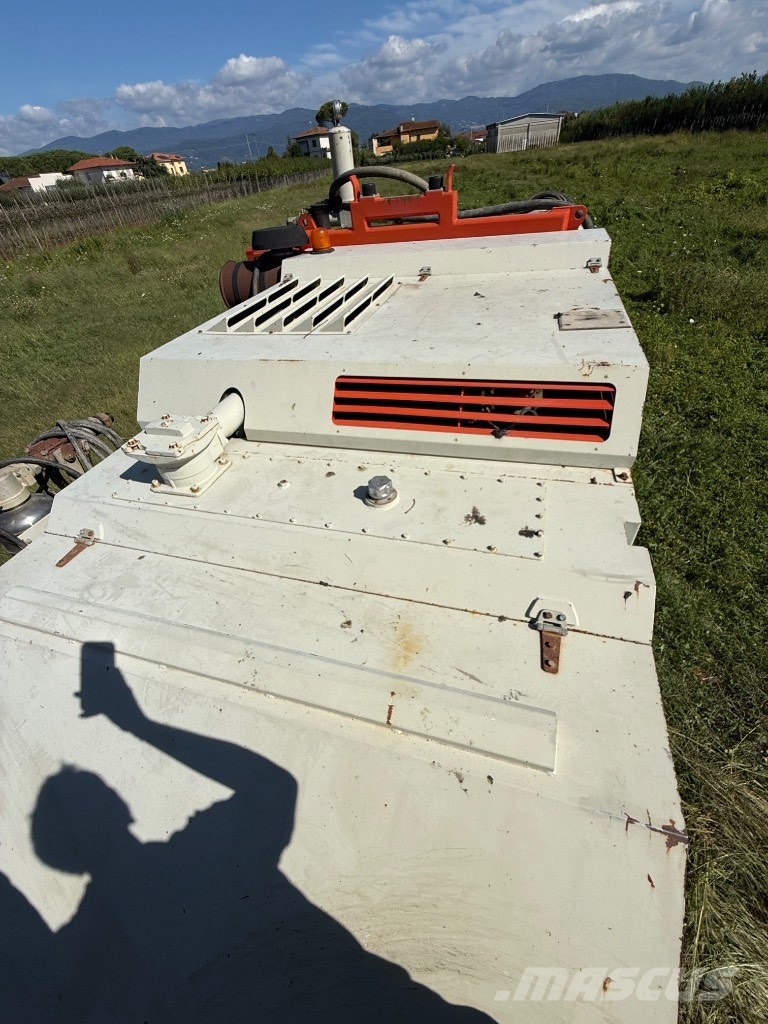 Comacchio MC 900 P1 Kuyu sondaj makinalari