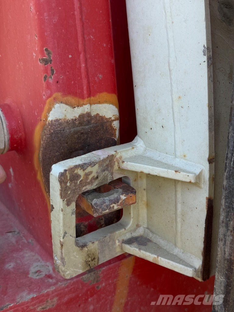 Comacchio MC 900 P1 Kuyu sondaj makinalari