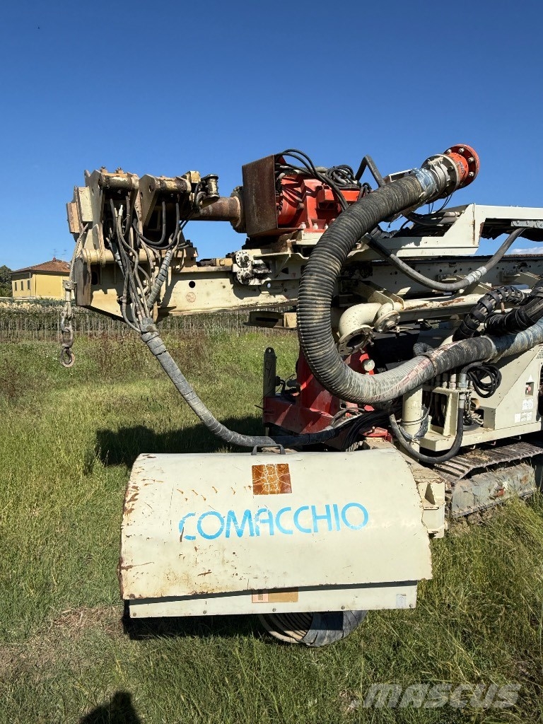 Comacchio MC 900 P1 Kuyu sondaj makinalari