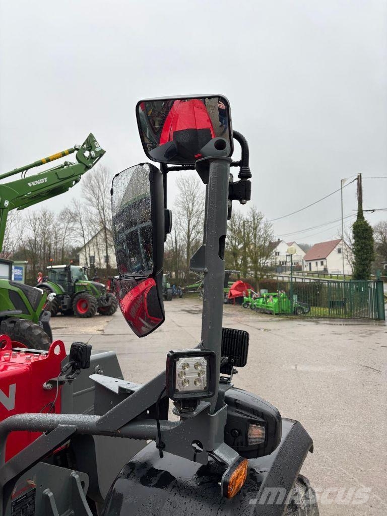 Weidemann T7042 Telehandlers for agriculture