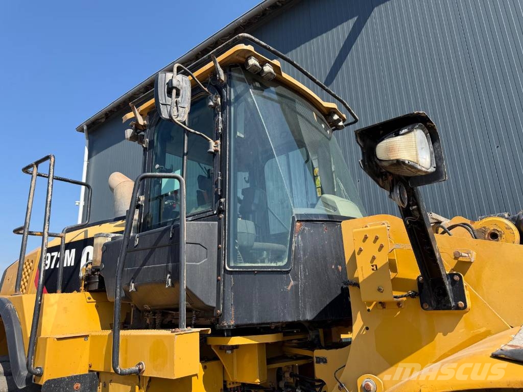 CAT 972M Pyöräkuormaajat