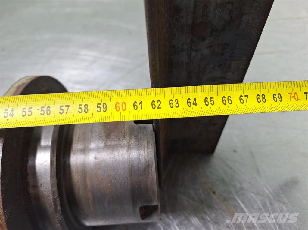 O&K 2271725/4550257-Axle housing/Achskörper/Astrechter محور العجلة